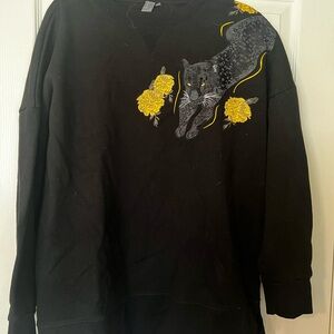 Sweaty Betty super unique leopard 🐆 Black Sweatshirt EUC sz M